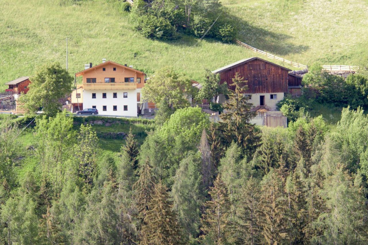 Schweinsteghof Urlaub Auf Dem Bauernhof Apartment Sarentino Екстериор снимка